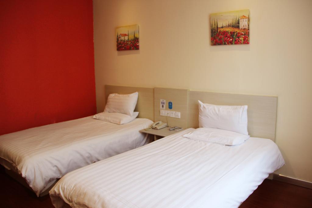 Hanting Hotel Changchun Qimao City Camera foto